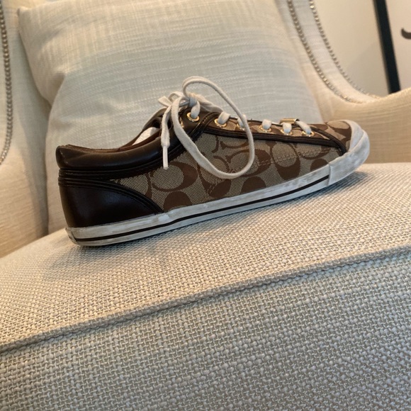 Coach Womens Sneakers w Signature Tan C Pattern w Brown Leather Trim / Size 9.5 - Picture 11 of 14